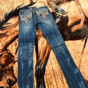 Women rock revival jeans